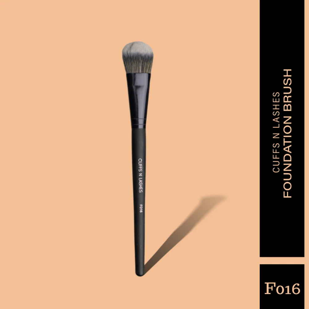 Cuffs N Lashes Makeup Brushes, F016 - Foundation Brush - Image 3